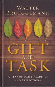 Gift and Task: A Year of Daily Readings and Reflections (Hardcover) 封面