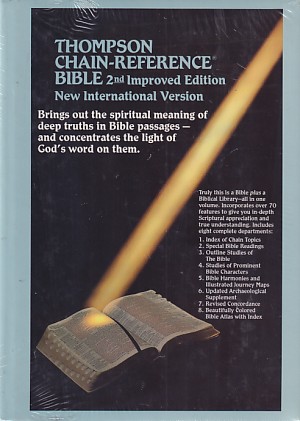 Thompson Chain Reference Bible (Style 823 index) - Regular Size NIV - Hardcover. In original wrapping 封面