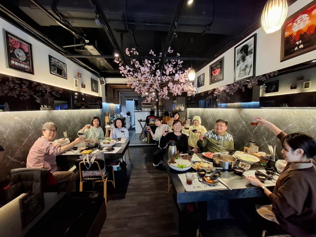 蒙恩暖心餐會合影。城鄉之途‧蒙恩之路提供