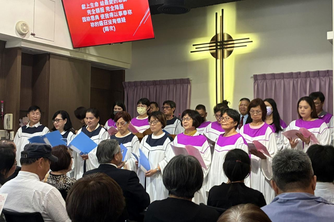 牧心堂聯合詩班獻詩「我的生命獻給祢」