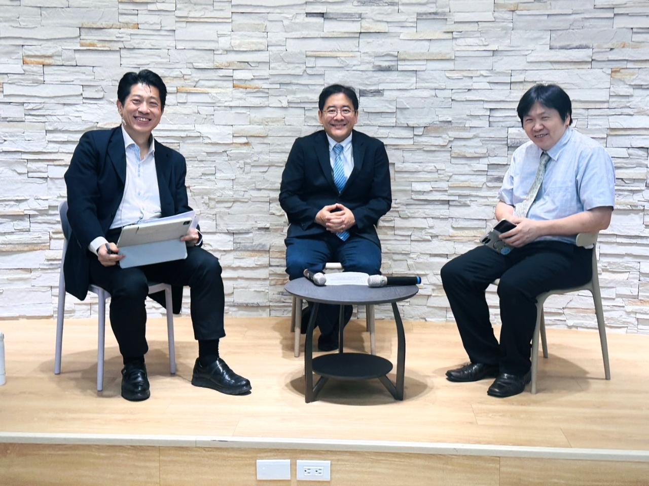 三位長老座談